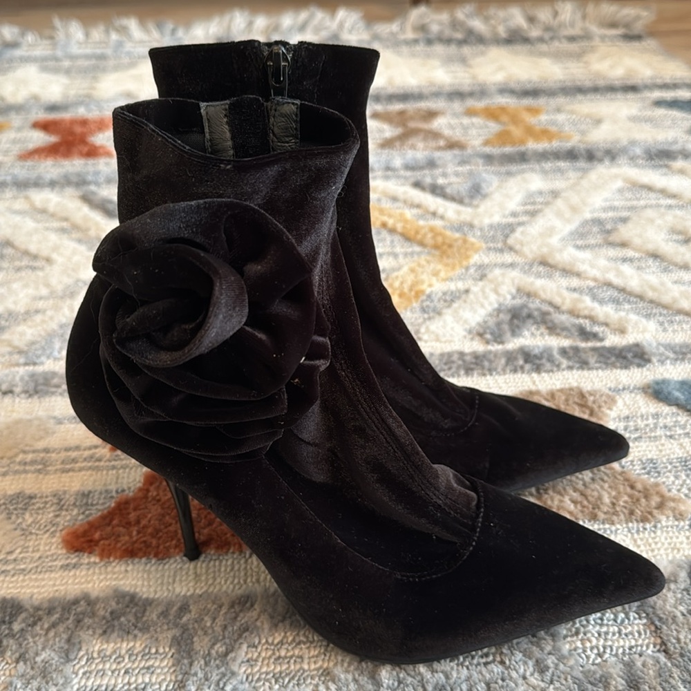 Jeffrey Campbell Florette Floral Sock Booties Black Pointed Toe Stiletto Boots - Picture 2 of 6